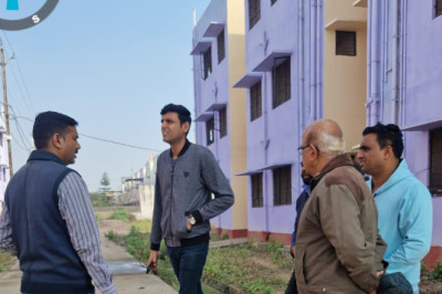 आयुक्त ने पीएम आवास का किया निरीक्षण,बचे हुए निर्माण कार्यों को शीघ्र पूर्ण करने के निर्देश दिए...