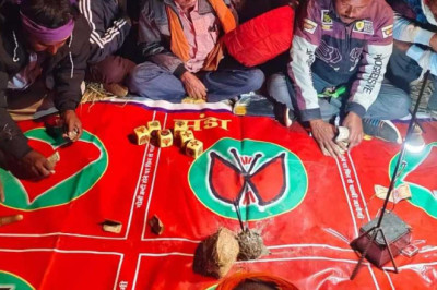 रायपुर के जुआ खेलते जुआरी धमतरी में 2 भाई समेत 4 गिरफ्तार...