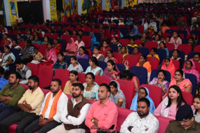 नगर पालिक निगमों के महापौर तथा नगर पालिका परिषद् एवं नगर पंचायत के अध्यक्षों के पदों के आरक्षण की कार्रवाई 27 दिसम्बर को रायपुर में...