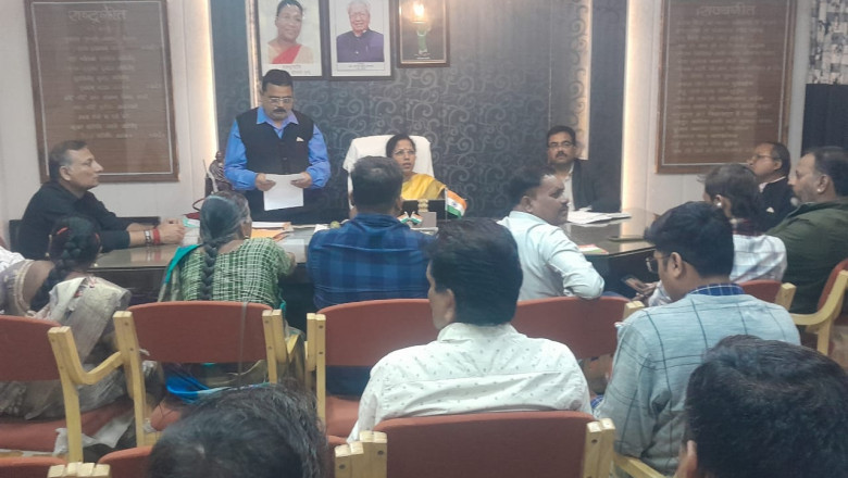 महापौर परिषद की बैठक में विकास कार्यो की दी गयी स्वीकृति...