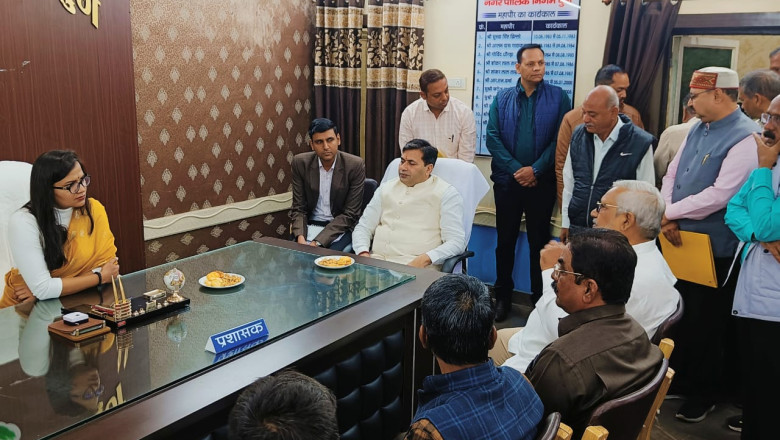 कलेक्टर सुश्री ऋचा प्रकाश चौधरी ने नगर निगम के प्रशासक के तौर पर आज पदभार ग्रहण किया,निगम परिषद का खत्म हुआ कार्यकाल...