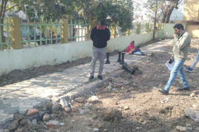 आयुक्त ने सफाई निरीक्षण के तहत आज कैलाश नगर में जनता से रूबरू हो सफाई का हाल जाना