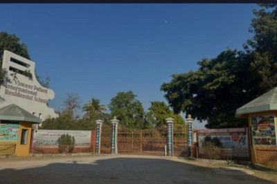 करंट की चपेट में आने से 38 वर्षीय स्कूल इलेक्ट्रीशियन की मौत।
