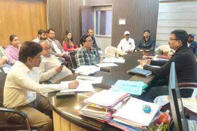 आगामी स्थानीय निर्वाचन को ध्यान में  रखकर निर्माण कार्य में तेजी लाकर गुणवत्ता के साथ समय सीमा में पूर्ण करने दिये निर्देश...
