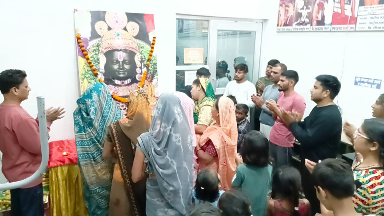राममंदिर के एक वर्ष पूर्ण होने पर व्यायाम शाला में पूजा अर्चना