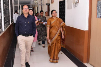 नाम निर्देशन पत्र प्राप्त एवं जमा करने की प्रक्रिया प्रारंभ...