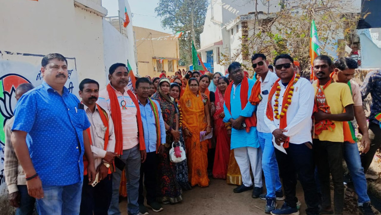 भाजपा के अध्यक्ष प्रत्याशी सरस्वती नरेंद्र साहू को मिल रहा भारी ज़न समर्थन,