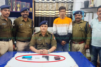 लोडेड पिस्टल लगाकर रेलवे स्टेशन में घुम रहा था युवक, रायपुर का युवक गिरफ्तार
