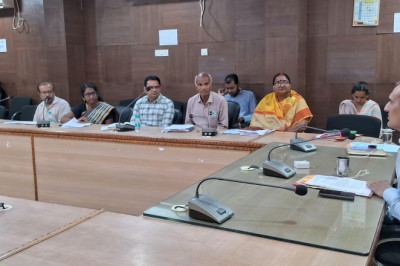 पीएससी परीक्षा 2025 के सफल आयोजन के लिए कलेक्टर ने ली अधिकारियों की बैठक...