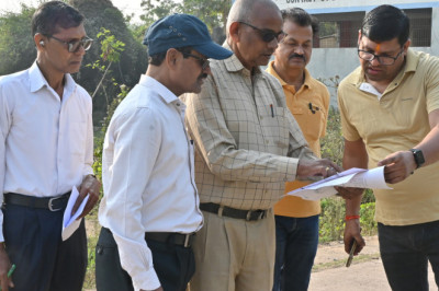 नगर निगम भिलाई के अधिकारी/कर्मचारी प्रतिदिन भ्रमण का फोटोग्राफ लोकेशन के साथ निगम के एक्टीविटी ग्रुप में  शेयर करेगें।