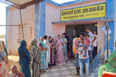 त्रि-स्तरीय पंचायत चुनाव 2025: दोपहर 3 बजे तक 72.30% मतदान संपन्न...