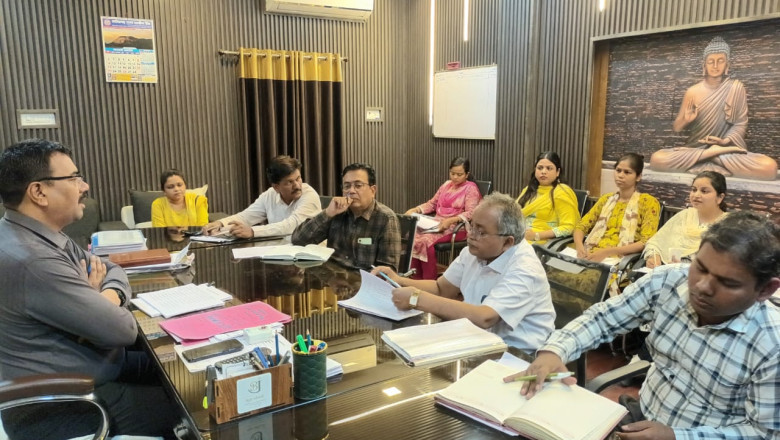 निर्माण कार्य चालू कराकर चलित कार्य में तेजी लाकर पूर्ण कराने अधिकारियों को दिये निर्देश....