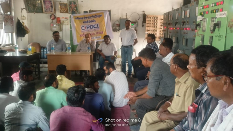 राष्ट्रीय सुरक्षा सप्ताह पर बिजली विभाग के मुखिया ने सुरक्षित कार्य करने की दिलाई शपथ...