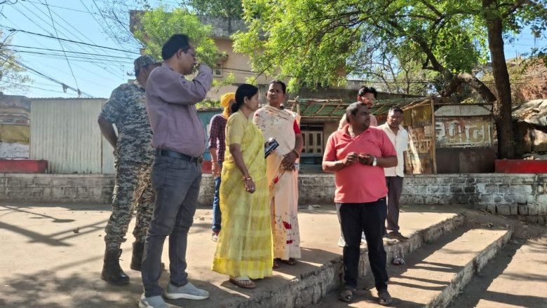 लुचकि तालाब का महापौर श्रीमती अलका बाघमार ने किया निरीक्षण,तालाब में अभियान चलाकर सफाई के दिये निर्देश...