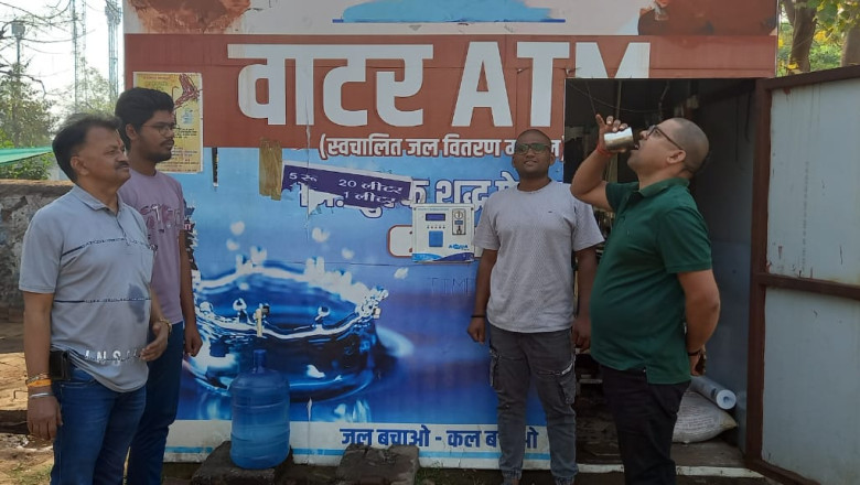गर्मी को देखते हुए वाटर एटीएम का संधारण कर शीध्र शुरू किया जायेगा।