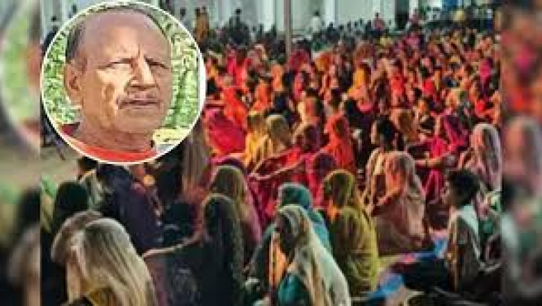 चैत्र नवरात्रि के कार्यक्रम में ‘चलो बुलावा आया है…’ गाते समय गायक को आया हार्ट अटैक, जगराते में मंच पर हुई मौत...