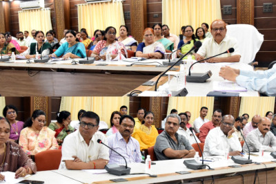 गरीब बच्चों को शिक्षा का अवसर मिलना चाहिए - कलेक्टर...