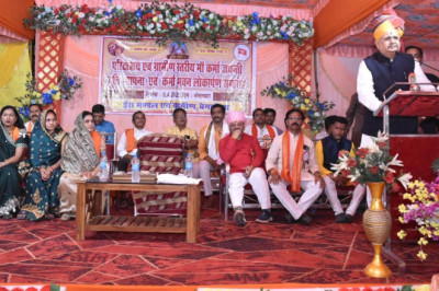 विधानसभा अध्यक्ष डॉ. रमन सिंह ग्राम बैगाटोला में मां कर्मा जयंती एवं लोकार्पण कार्यक्रम में हुए शामिल...