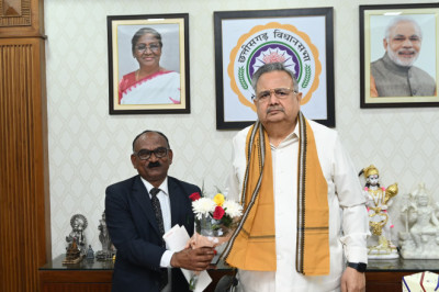 संविधान की हीरक जयंती एवं डॉ. अम्बेडकर जयंती समोराह को संविधान रक्षा एवं  सामाजिक न्याय वर्ष ०४ मई २०२५ को झिथराटोला में मनाई जायेगी...