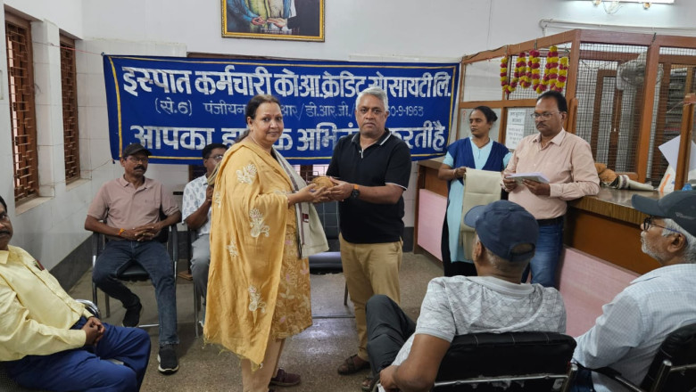 सेक्टर-6 ने मार्च माह के रिटायर कर्मियों को दी विदाई...
