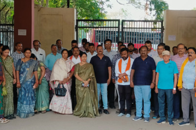 पहलगाम आतंकी हमले में मारे गए निर्दोष लोगों को श्रद्धांजलि अर्पित, महापौर,सभापति,पार्षदगण और निगम अधिकारी/कर्मचारियो ने रखा दो मिनट का मौन: