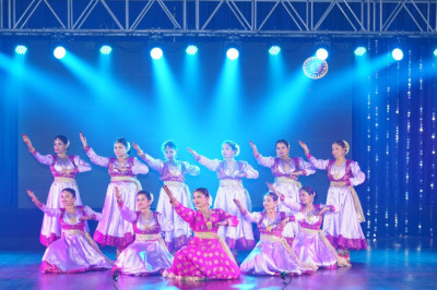 ‘अल्फ़ाज़’  में कलाकारों ने दिखाई भारतीय सांस्कृतिक विरासत, नृत्य-संगीत और कथानक का अद्भुत संयोजन देख मुग्ध हुए दर्शक