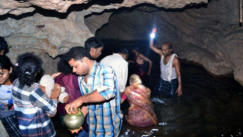 Mandeep Khol Cave in Chhattisgarh : भारत की सबसे रहस्यमयी गुफा,अंदर है महादेव का मंदिर, जहां रहते है ‘पूंछ वाले चमगादड़’...