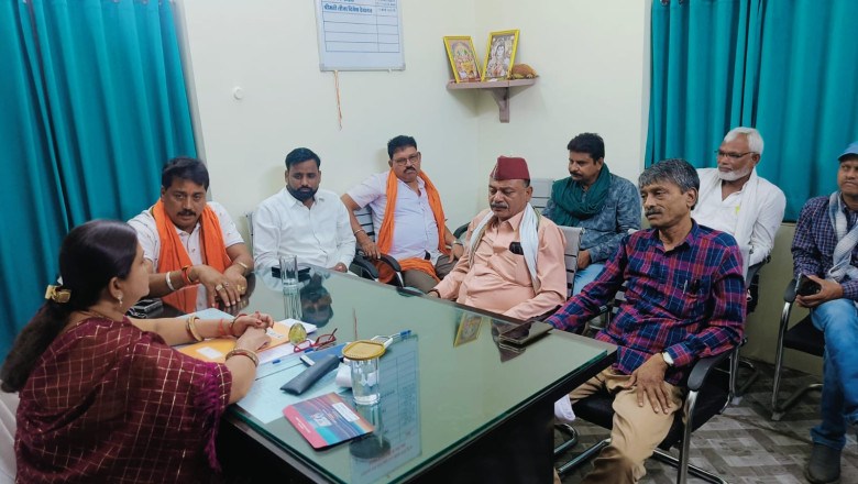 :जलगृह विभाग सलाहकार समिति की हुई बैठक,पानी बचाने मुहिम चलाने का हुआ निर्णय प्रभारी लीना दिनेश देवांगन ने कहा पानी बचाना सभी की जिम्मेदारी: