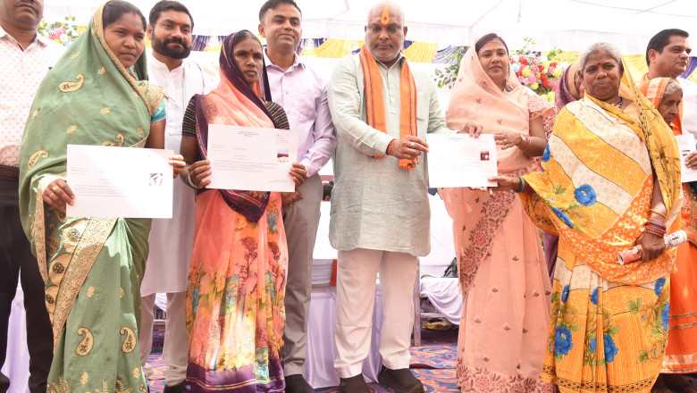 मनरेगा बना सहारा: घुघसीडीह की माधुरी को मिला रोजगार, अब नहीं झेलना पड़ेगा आर्थिक संकट