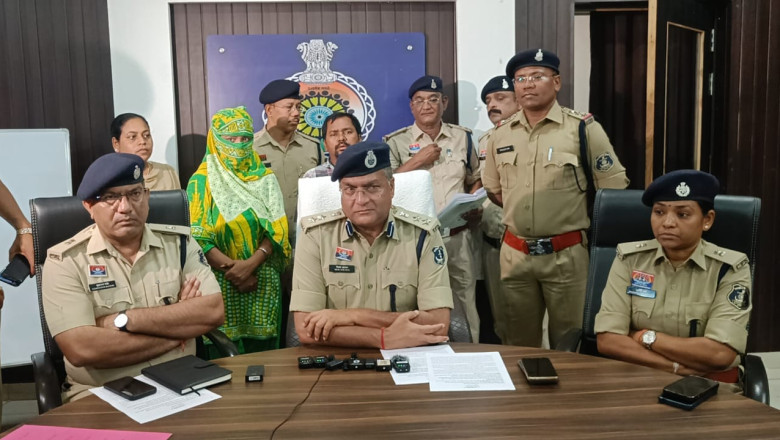 अवैध निवासरत बांग्लादेशी महिला पन्ना बीबी भिलाई से गिरफ्तार....