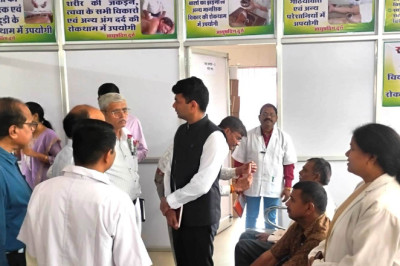 आयुष मंत्रालय केन्द्रीय टीम द्वारा दुर्ग में आयुष विभाग के कार्यक्रमों का अवलोकन...