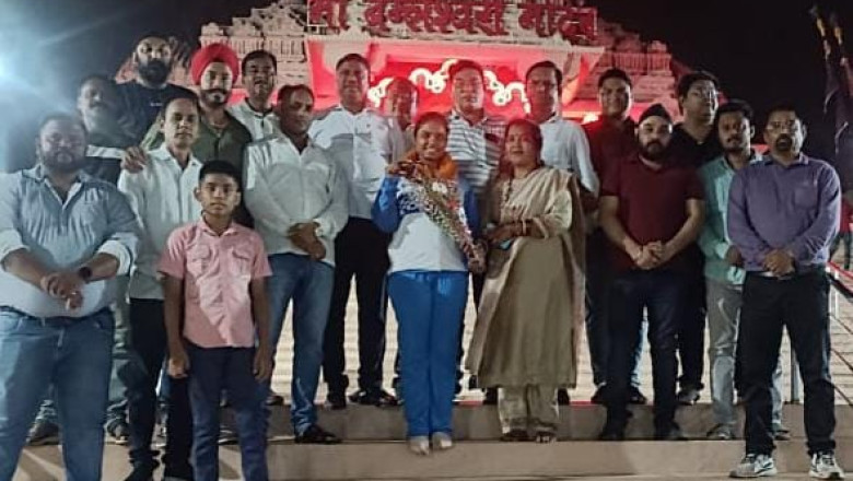 एशियाई जुजीत्सु विजेता राणा वसुंधरा सिंह पहुँची डोंगरगढ़...