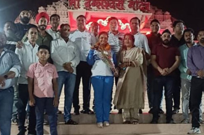एशियाई जुजीत्सु विजेता राणा वसुंधरा सिंह पहुँची डोंगरगढ़...