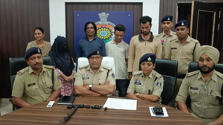 एक युद्ध नशे के विरूद्ध अभियान के तहत नशीली टेबलेट अवैध रूप से बिक्री करने वाले चार आरोपी पुलिस गिरफ्त में...
