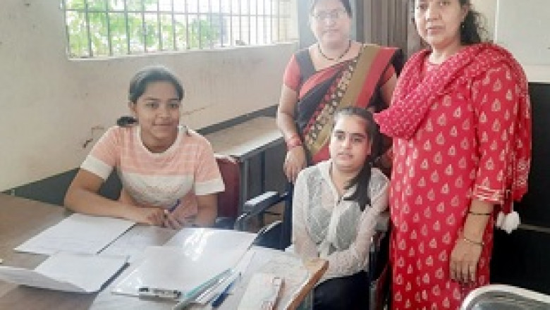 दुर्ग जिले से बोर्ड परीक्षा मेें दिव्यांग बच्चों का उत्कृष्ट प्रदर्शन