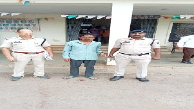 थाना पुरानी भिलाई पुलिस की कार्यवाही लाखों की ठगी करने वाला फरार आरोपी गिरफ्तार