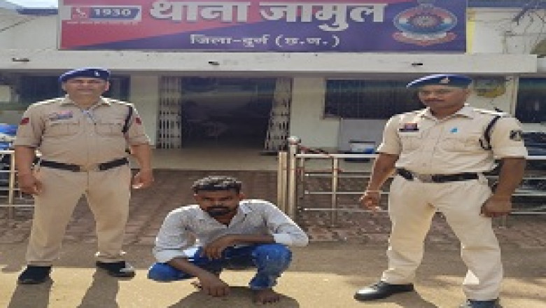धारदार हथियार लेकर गुण्डागर्दी करने वाला आरोपी गिरफ्तार