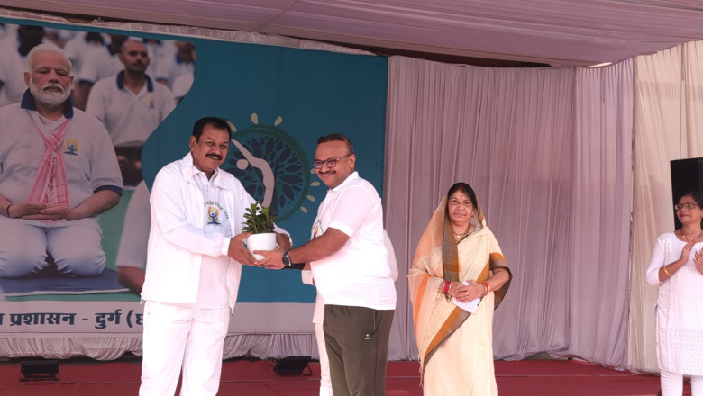 ग्यारहवां अंतरराष्ट्रीय योग दिवस 21 जून 2025 जिला स्तरीय कार्यक्रम खालसा पब्लिक स्कूल दुर्ग में जिला प्रशासन के द्वारा आयोजित किया गया....