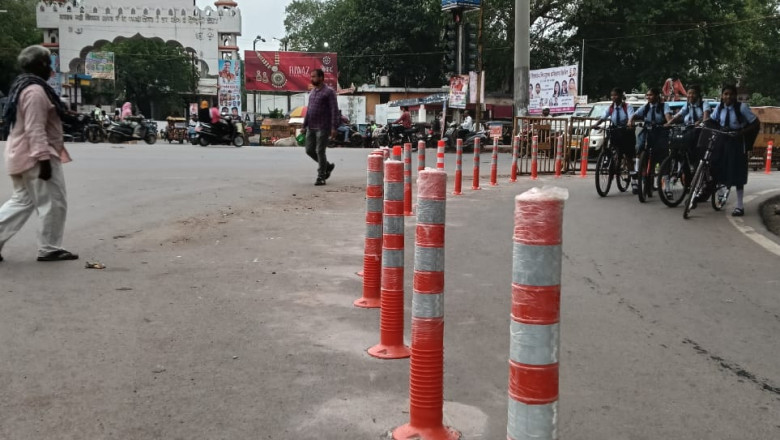 ऑपरेशन - सुरक्षा ''_ अभियान के सडक दुर्घटनाओं में कमी लाने हेतु नेशनल हाईवे में डिवाईडर में बने कटिंग को बंद किया जा रहा है....