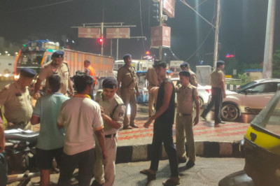 यातायात पुलिस एवं थाना स्टॉफ के द्वारा सयुंक्त कार्यवाही कर लापरवाह वाहन चालको के विरूद्ध की गई कार्यवाही....