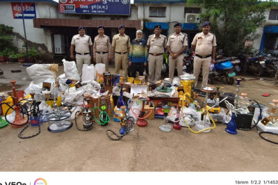 अवैध रूप से तम्बाखू युक्त हुक्का का सेवन कराने वालों के विरूद्ध अभियान....