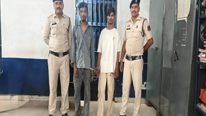 डिपरापारा दुर्ग में धारदार चाकू दिखाकर लूट करने वाले दो आरोपी पुलिस की गिरफ्त...