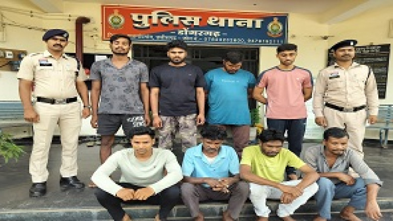 डोंगरगढ़ पुलिस द्वारा म्यूल एकाउंट खाता धारकों पर लगातार कार्यवाही...