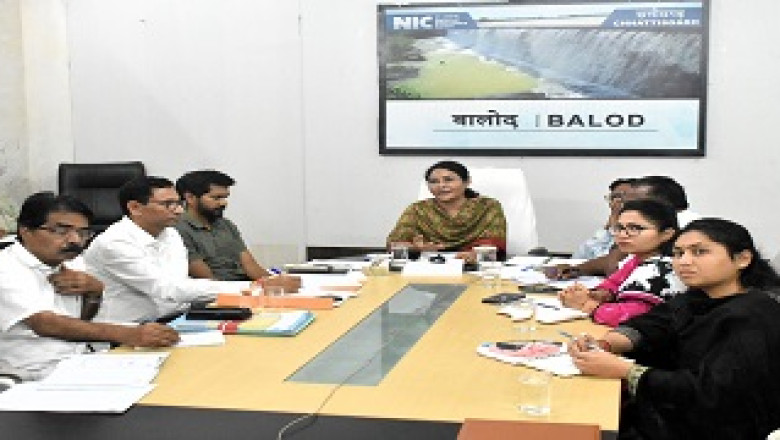 कलेक्टर श्रीमती मिश्रा ने परीक्षार्थियों से व्यापम के दिशा-निर्देशों का पालन कर सफलतापूर्वक परीक्षा संपन्न कराने में सहयोग करने की अपील...