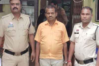 शराब पीने के लिये पैसा नहीं देने पर चाकू से हमला....