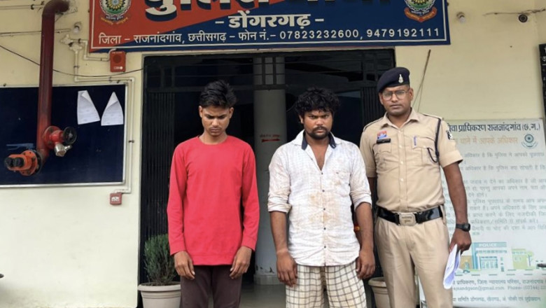 गोविन्दा उत्सव को लेकर असमाजिक तत्व के व्यक्तियों पर डोंगरगढ़ पुलिस की कार्यवाही....