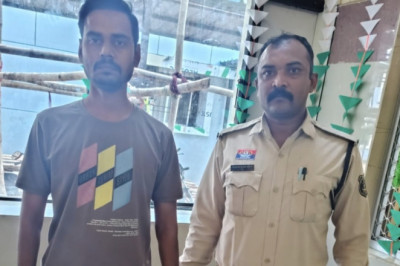 भिलाई 03 क्षेत्र में सट्टा के अड्डे पर की गई रेड कार्यवाही।* 03 क्षेत्र में सट्टा के अड्डे पर की गई रेड कार्यवाही.....