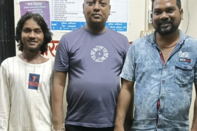 अंडा दुकान की आड़ में शराब पिलाने वाले और जुआरियों के विरूद्ध पुलिस चौकी मोहारा की  कार्यवाही....