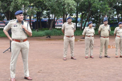 दुर्ग पुलिस का ईद मिलादुन्नबी पर्व के अवसर पर लगाई सुरक्षा व्यवस्था...