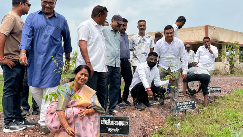महापौर अलका बाघमार ने बोरसी मुक्तिधाम में किया वृक्षारोपण,मां के नाम पौधा सुरक्षित कर वृक्ष बनाने का लिया संकल्प: